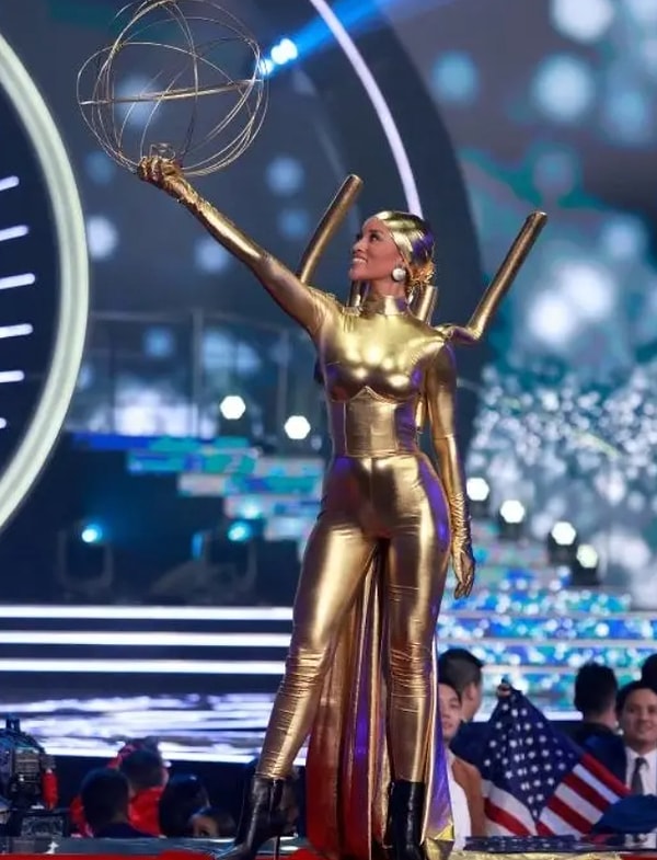 2021-ый. Кажется, «Оскар» и «Эмми» согрешили и зачали внебрачного ребенка