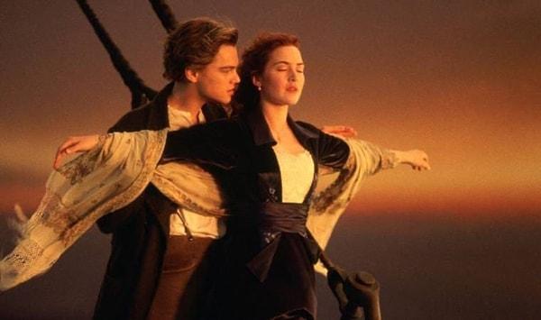 İlk beşte yer almayı başaran James Cameron'ın diğer filmleri ise; Avatar ve Titanic.