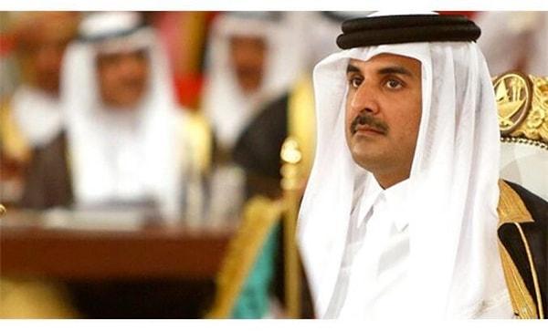 Gelelim günümüze… Temim bin Hamed es-Sani’nin yönetimiyle devam eden Katar kraliyet ailesinin geçtiğimiz sene açıklanan bilgilere göre an itibarıyla 335 milyar doların (6 trilyon TL’den fazla) üzerinde net serveti var!