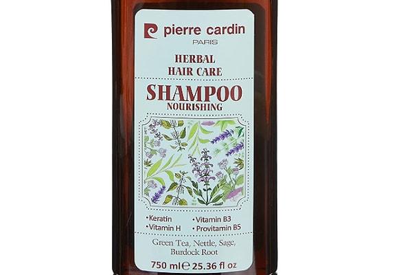 9. Pierre Cardin - Herbal Yağlı Şaçlar için Bitkisel Şampuan