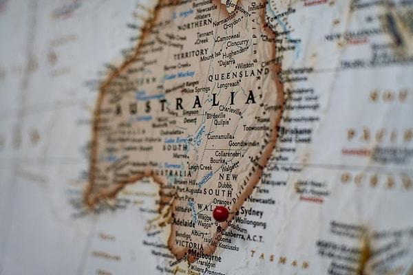 Avustralya'nın bir kıta mı yoksa ülke mi olduğu sık sık kafaları karıştıran bir sorudur.