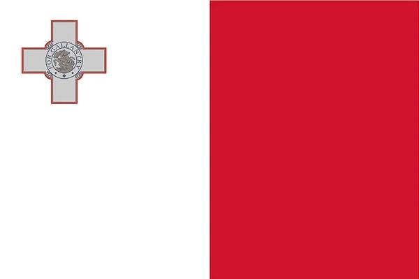 5. Kral IV. George’tan kalan George Cross sembolü, hanedanın temsili olan bir kalkandır ve bugün Malta bayrağının sol üst köşesinde yer alır.