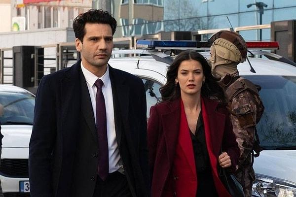 Pınar Deniz ve Kaan Urgancıoğlu'nun başrolü paylaştığı Yargı dizisi 52. bölümüyle yine nefesleri kesti. Pars'ın ve Ilgaz'ın babası Metin'in patlama sonucu yaralanması yürekleri ağza getirdi.