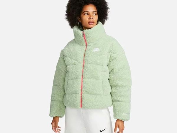 2. Nike Sportswear Therma-Fit City Series Synthetic Fill High-Pile Fleece Full-Zip Kadın Ceket