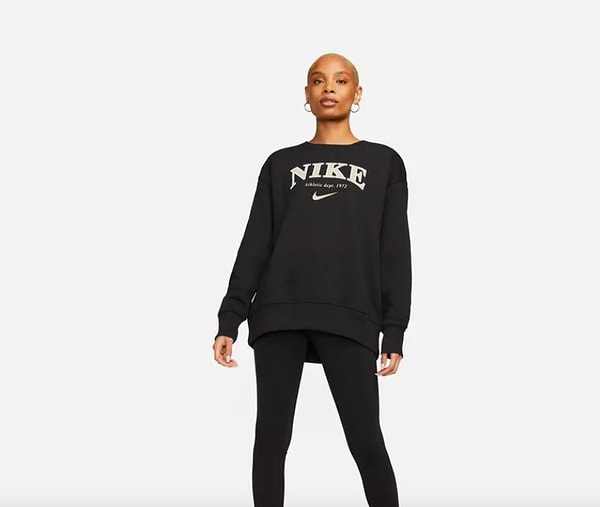 5. Nike Sportswear Phoenix Fleece Oversized Kadın Sweatshirt