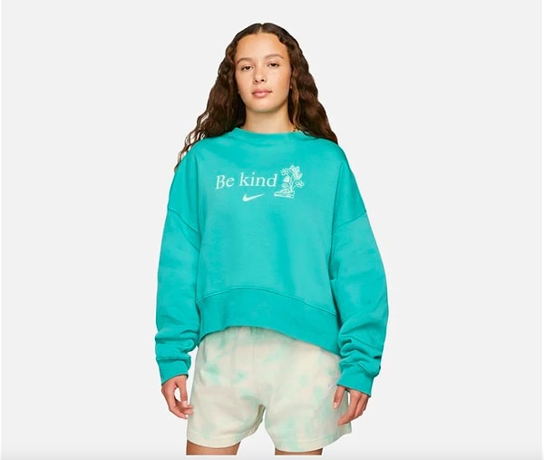 9. Nike Sportswear Trend Fleece Oversized Kadın Sweatshirt