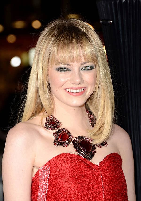 8. А Эмма Стоун раскачивала БСЧ (большая светлая челка).