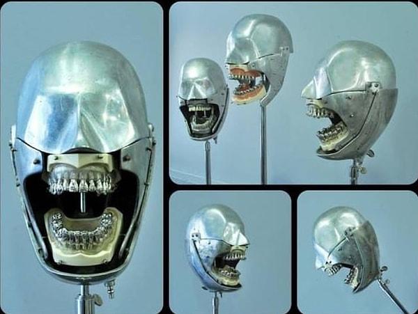 14. 1950'li yıllarda model olarak kullanılan dental fantomlar...