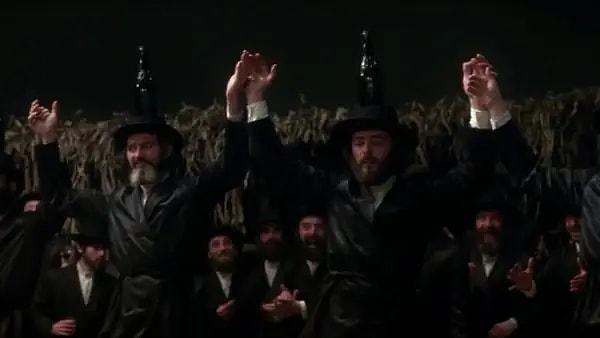 9. Fiddler on the Roof (1971)
