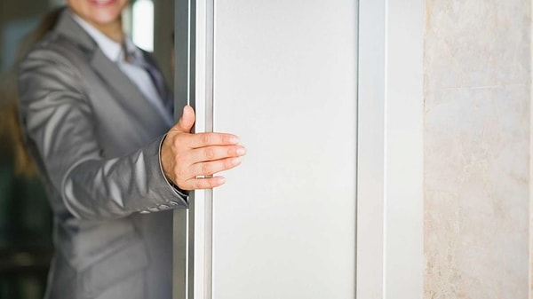 6. Ваша реакция на то, что кто-то не придержал вам дверь?