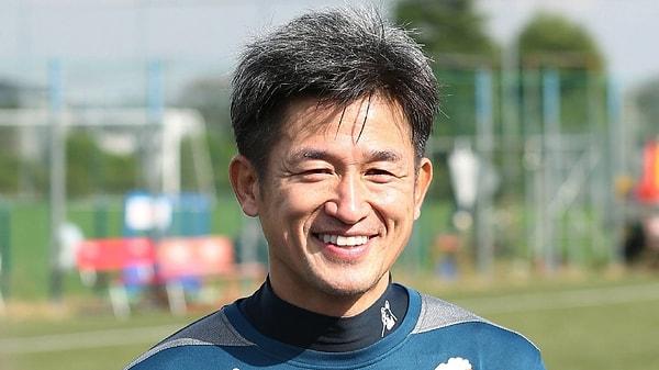 Japonya'da Yokohama'da forması giyen Miura, Portekiz 2. Futbol Ligi ekiplerinden Oliveirense'ye kiralık olarak transfer oldu.
