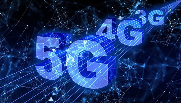 Bugün beşinci neslin içindeyiz. 5G Yeni Radyo (NR) için ilk standart 2017 yılında geliştirildi ve şu anda küresel olarak uygulanıyor.