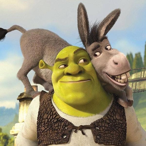 7. Eddie Murphy, yeni bir Shrek filminde ya da Çizmeli Kedi gibi bir Eşek spinoff filminde Eşek'i yeniden canlandırmaya açık olduğunu dile getirdi.