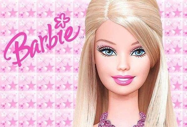 Dünyanın dört bir yanındaki çocukların en sevdiği oyuncaklardan biri şüphesiz ki Barbie. Oyuncak dünyasının en sevilen bebeği olan Barbie uzun süredir belli bir güzellik algısına sahipti.