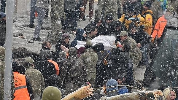 HAARP nedir ve HAARP silahına dair iddialara bir bakalım.