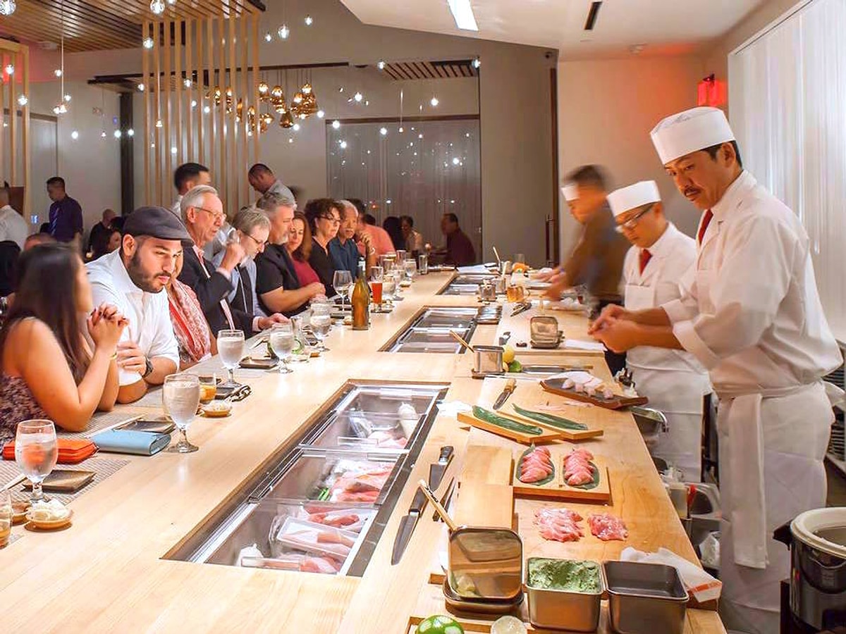 Ass Eating Restaraunt In Japan