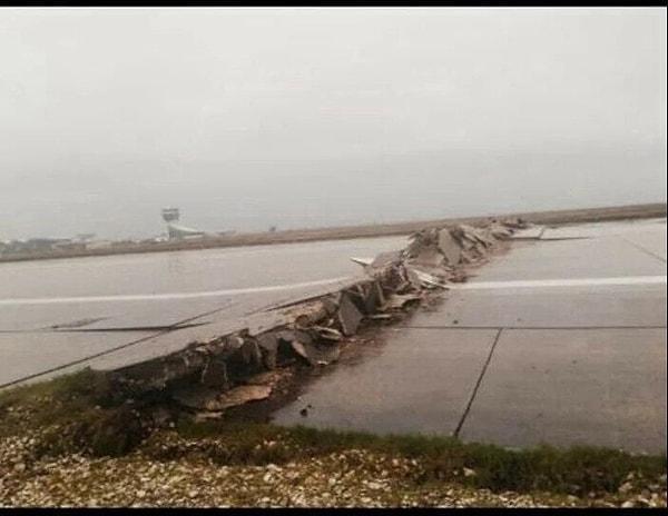 Tüm Türkiye'ye yasa boğan depremin ardından Hatay Havaalanı'nın pisti yarıldı. Pist kullanılmaz hale geldi.