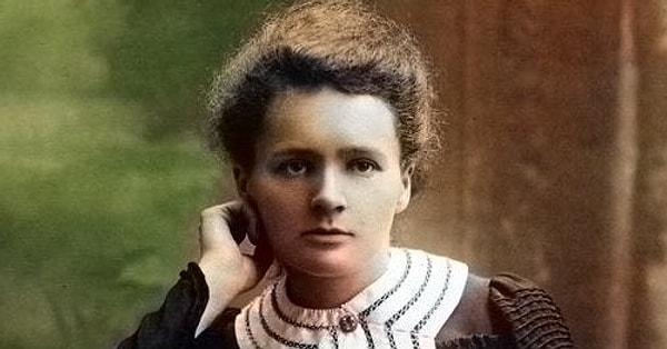 2. Radyum: 19. yüzyılın sonlarında Marie Curie'nin keşfinden sonra radyum, tıp ve kozmetik alanında çokça kullanılmaya başladı.