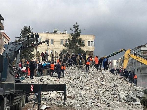 Kahramanmaraş'ta meydana gelen ve 10 farklı ilde yıkıma neden olan deprem tüm ülkeyi derinden sarstı.