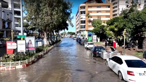 İskenderun'da Deprem Sonrası Deniz Seviyesi Yükseldi: Sokakları Su Bastı