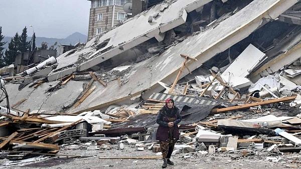 Aile ve Sosyal Hizmetler Bakanlığı Çocuk Hizmetleri Genel Müdürü Musa Şahin, deprem felaketinden 11 ilde toplam 13 milyon 309 bin insanın etkilendiğini söyledi.