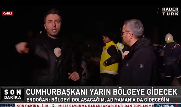 Ersoy, zor şartlar altında devam eden arama ve kurtarma çalışmalarında durumu göstermek için yayının ışıklarını kapatmayı önerdi.