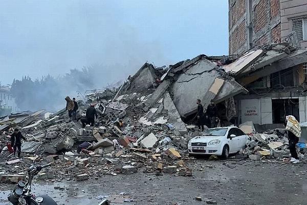 Kahramanmaraş'ta meydana gelen 7.7 ve 7.6 büyüklüğündeki depremler, 10 ilimizde hissedildi ve büyük oranda yıkıma sebep oldu.