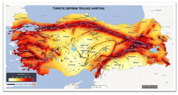 AFAD'ın yayınladığı Türkiye Deprem Bölgeleri Haritası 5 farklı risk bölgesi içeriyor.