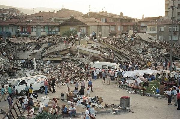 17 Ağustos 1999 Gölcük depremi hiç şüphesiz Türkiye'nin unutamadığı yaralardan biri...