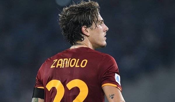 Nicolo Zaniolo için Galatasaray'ın 20 milyon Euro bonservis bedeli ödediği ve 35 milyon Euro'luk serbest kalma maddesi bulunduğu iddia ediliyor.