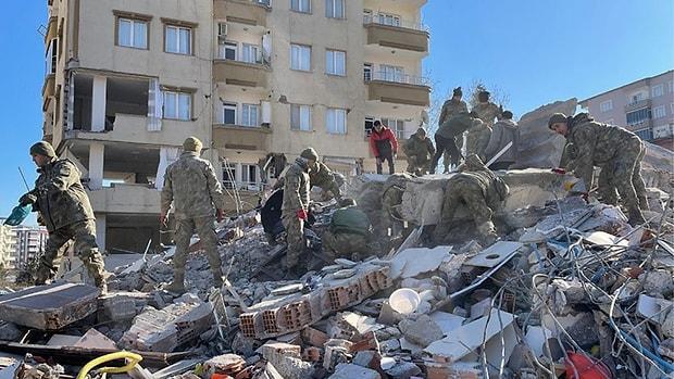 Canlı Blog | Depremde Can Kaybı 12 Bin 391'e Çıktı