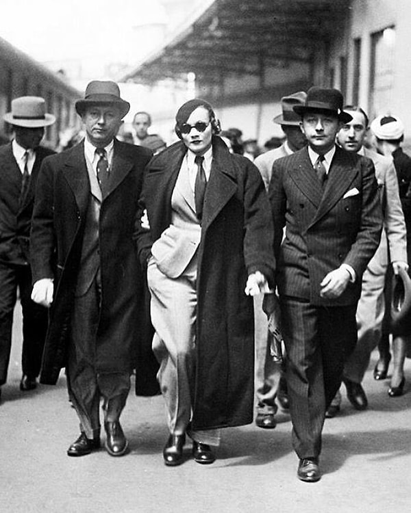 3. Так Марлен Дитрих появилась в Париже в 1933 году после того, как ей сказали не надевать брюки