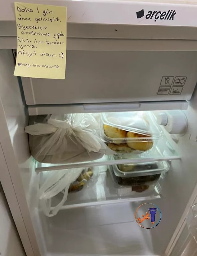 ‘’We had just arrived the day before. Our mothers made all these foods. We are leaving them for you. Enjoy your food. :) #alltogether .‘’
