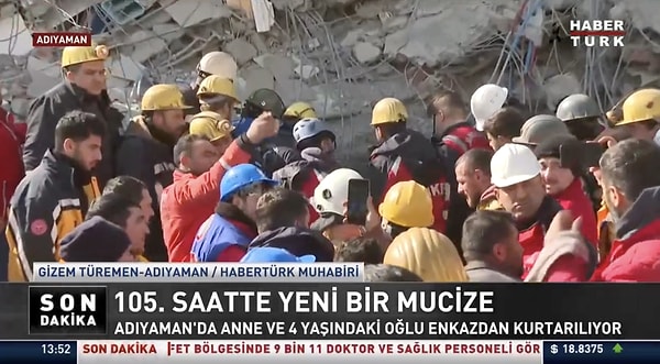 Adıyaman'da annesi ile birlikte enkaz altından çıkartılan Minik Yağız, kurtarma ekipleri ona ulaşınca 'Beşiktaşlı jelibon' istemiş🥺