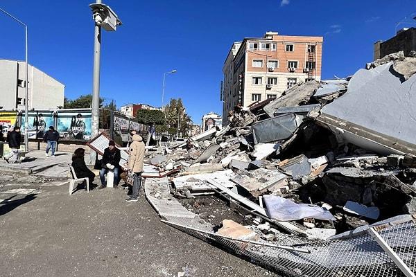 Merkez üssü Kahramanmaraş olan iki büyük deprem Hatay ve ilçesi Antakya'da büyük yıkım yarattı.