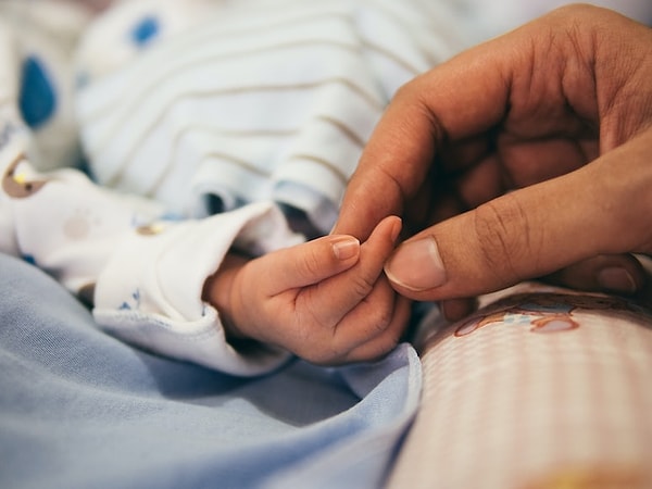 Doğum sonrası depresyon için türünün ilk örneği olan bir hap, Ağustos ayına kadar ABD'deki kadınların kullanımına sunulabilir.