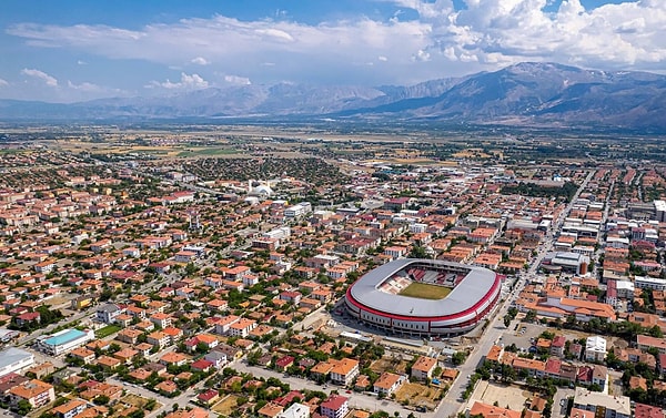 7. Erzincan - yüz bin kişide 191 hüküm giymiş suçlu