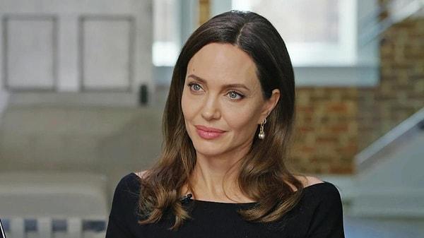 Türkiye ve Suriye için yardım çağrısında bulunan isimlerden biri de ünlü oyuncu Angelina Jolie oldu.