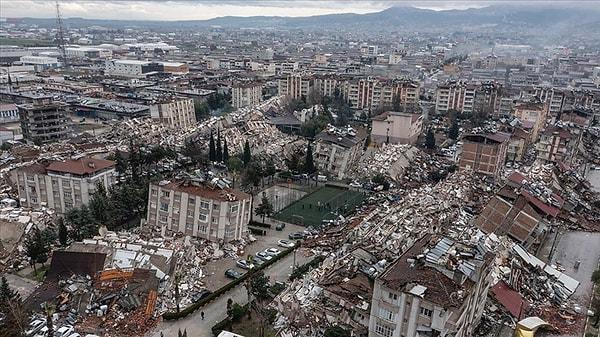 İnşaat sektörü ekonomilerin can damarlarındandır. Ancak asla şakaya gelmeyen ancak bu yönüyle de hiç düşünülmeyen bir alan olan inşaatlar Türkiye'de ancak depremlerle sorgulanıyor.