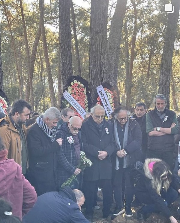 Orhan Aydın, kızının mezarı başında "Ne ilk ne son, bu coğrafyada kim bilir kaç can şu an toprağa veriliyor. Ama yapılması gereken şey önce vicdan örgütlenmesini gerçekleştirmek... Bunu yapanlar kazanacak. Bu haramiler, bu saltanat seviciler kaybedecek..." sözleriyle acısını dile getirdi.