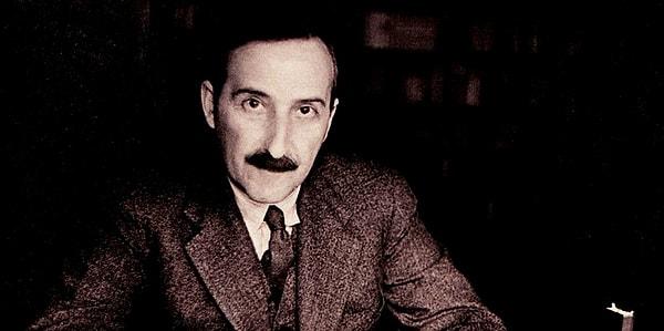 2. Stefan Zweig'in "Bir Kalbin Çöküşü" adlı eserindeki yaşlı adamın adı nedir?