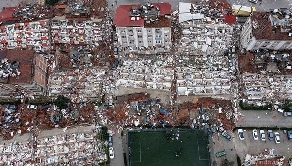 Kahramanmaraş'ta 6 Şubat'ta meydana gelen iki büyük deprem toplam 10 ilde yıkımlara neden olmuş ve şu ana kadar 31 bini aşkın kişinin hayatını kaybettiği belirlenmişti.