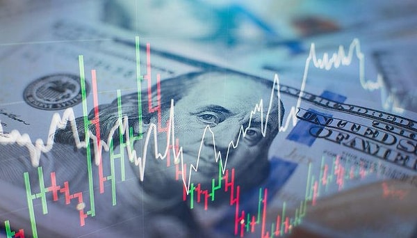 Dolar/TL, Türkiye'deki deprem felaketiyle kapalı olan Borsa ve sakin piyasalarda 18,84 seviyesindeki seyrini bozmadı.