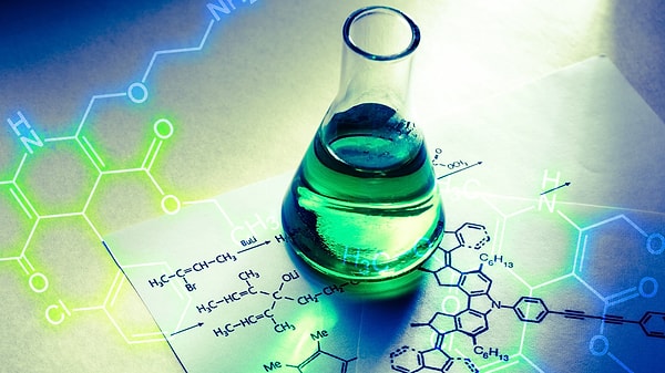 9. Kararsız atomların daha fazla enerji vererek kararlı hale geçmelerine ne ad verilir?