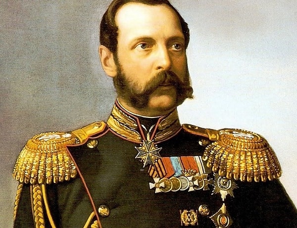 8. Какая из революционных организация Российской империи убила Александра II?