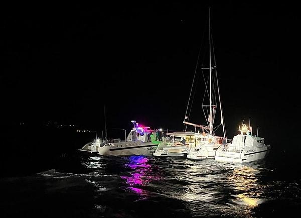Marmaris açıkları ve Yeşilova Körfezi'ni kontrol eden ekipler, gece saatlerinde Marmaris'in Alaburun mevkisinin batısında bir yelkenli tekne tespit ederek durdurdu.