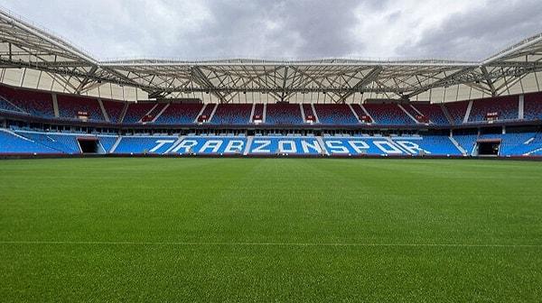 Trabzonspor - Basel karşılaşması bugün saat 20.45'te başlayacak. Maç, TV8 ekranlarından canlı yayınlanacak.