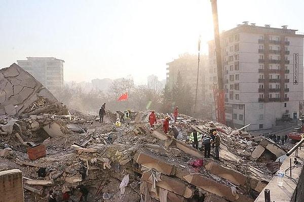 Kahramanmaraş'ın Pazarcık ve Elbistan ilçelerinde meydana gelen iki yıkıcı depremin etkilerinin sürdüğü 11 ile Tek Yürek yardım kampanyası ile yardım toplandı.