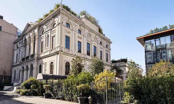 İstanbul'da bir işletmenin düzenlediği kampanya ise sosyal medyada büyük tepkilere neden oldu.