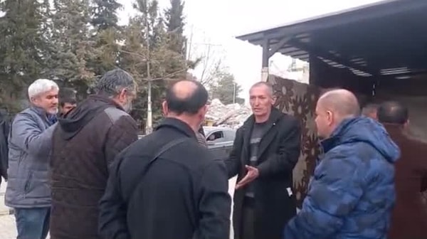 CHP Genel Başkan Yardımcısı Onursal Adıgüzel, Ankara Milletvekili Yıldırım Kaya ve Adıyaman Milletvekili Abdurrahman Tutdere, Kahramanmaraş merkezli depremlerin büyük yıkıma neden olduğu Adıyaman’da depremzedeleri ziyaret ederek sorunlarını dinledi.